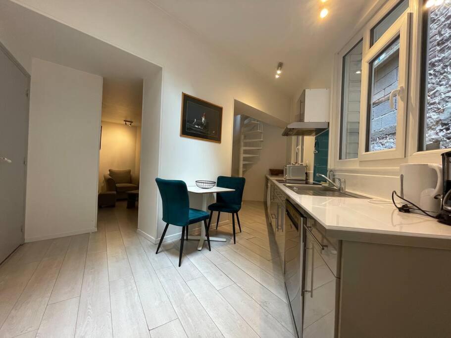 شقة Duplex Situe Dans Le Centre De St Valery En Caux سانت-فاليري-أون-كو المظهر الخارجي الصورة